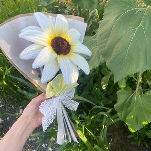 Handmade giant sunflower Bouquet